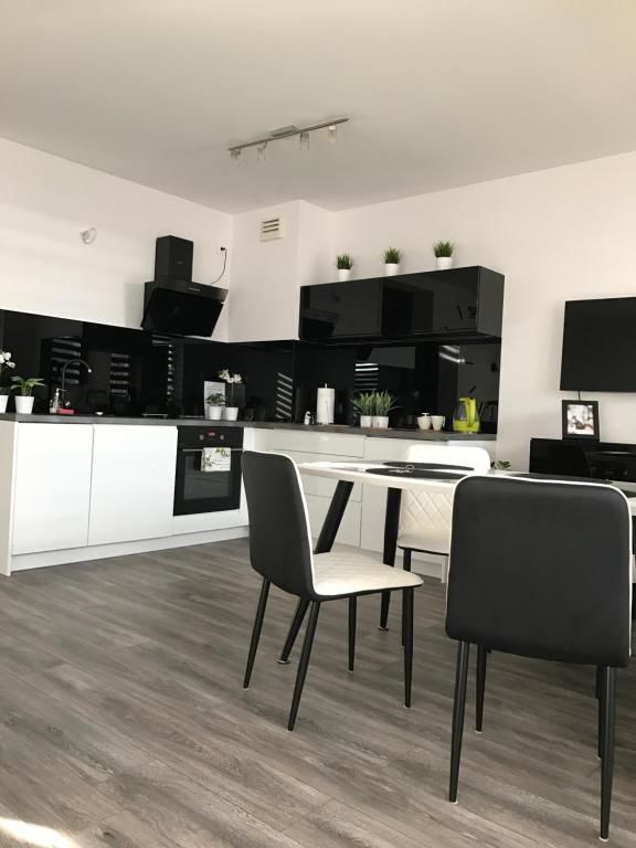 Апартаменты Apartamenty Balbina 1 Тыхы